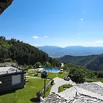 Hotel Leshten
