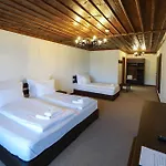 Hotel Leshten Hotel Leshten
