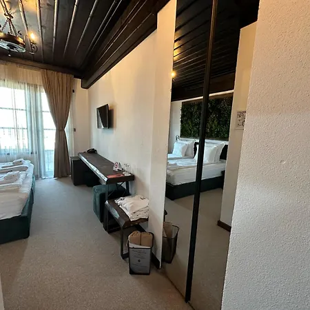 Hotel Leshten * Lesten