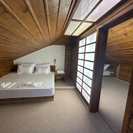 Szálloda Hotel Leshten *