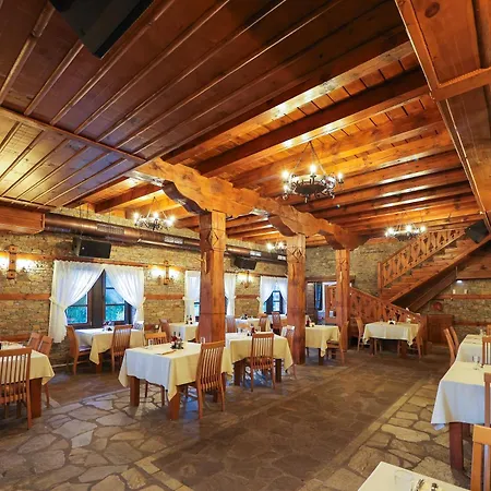 Hotel Leshten Leshten