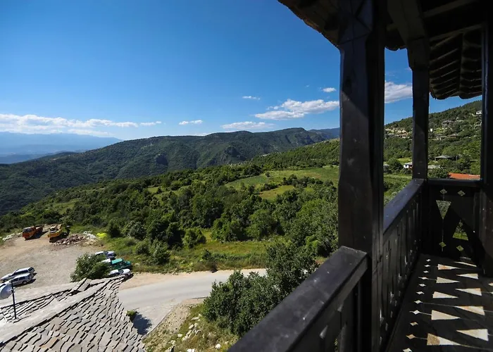 Hotel Leshten Hotell