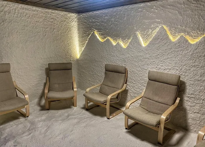 Hotell Hotel Leshten Lesjten